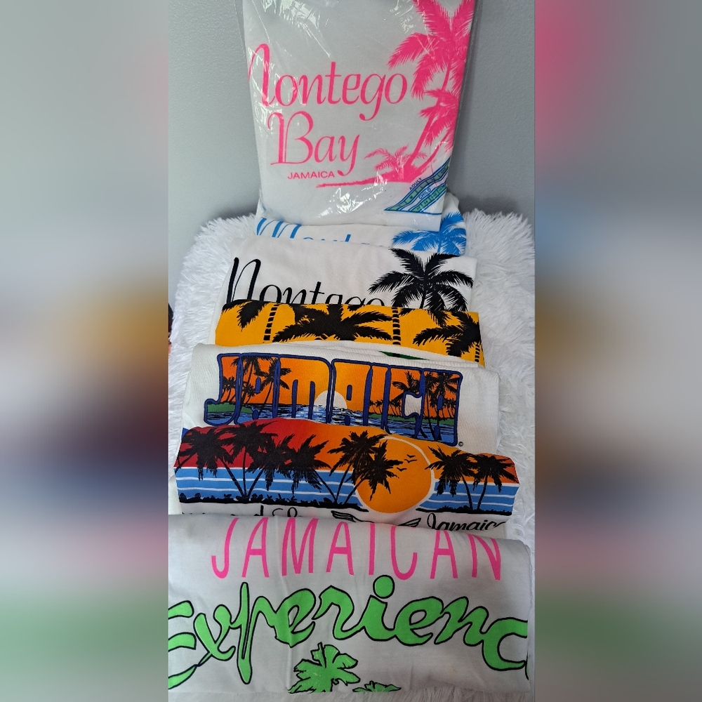 7 Pcs Vintage Jamaica Vaction Colorful Graphic Cotton T-Shirts Bundle NEW
